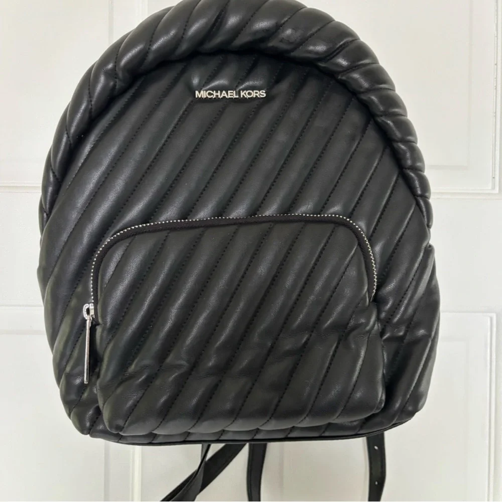 Michael kors Erin medium Quilted backpack - Picture 1 of 5
